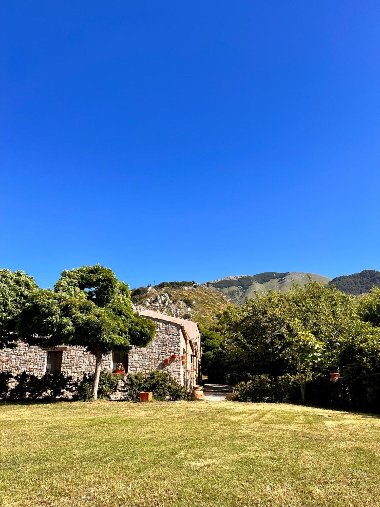 Mandra Chiusilla Collesano Exterior foto